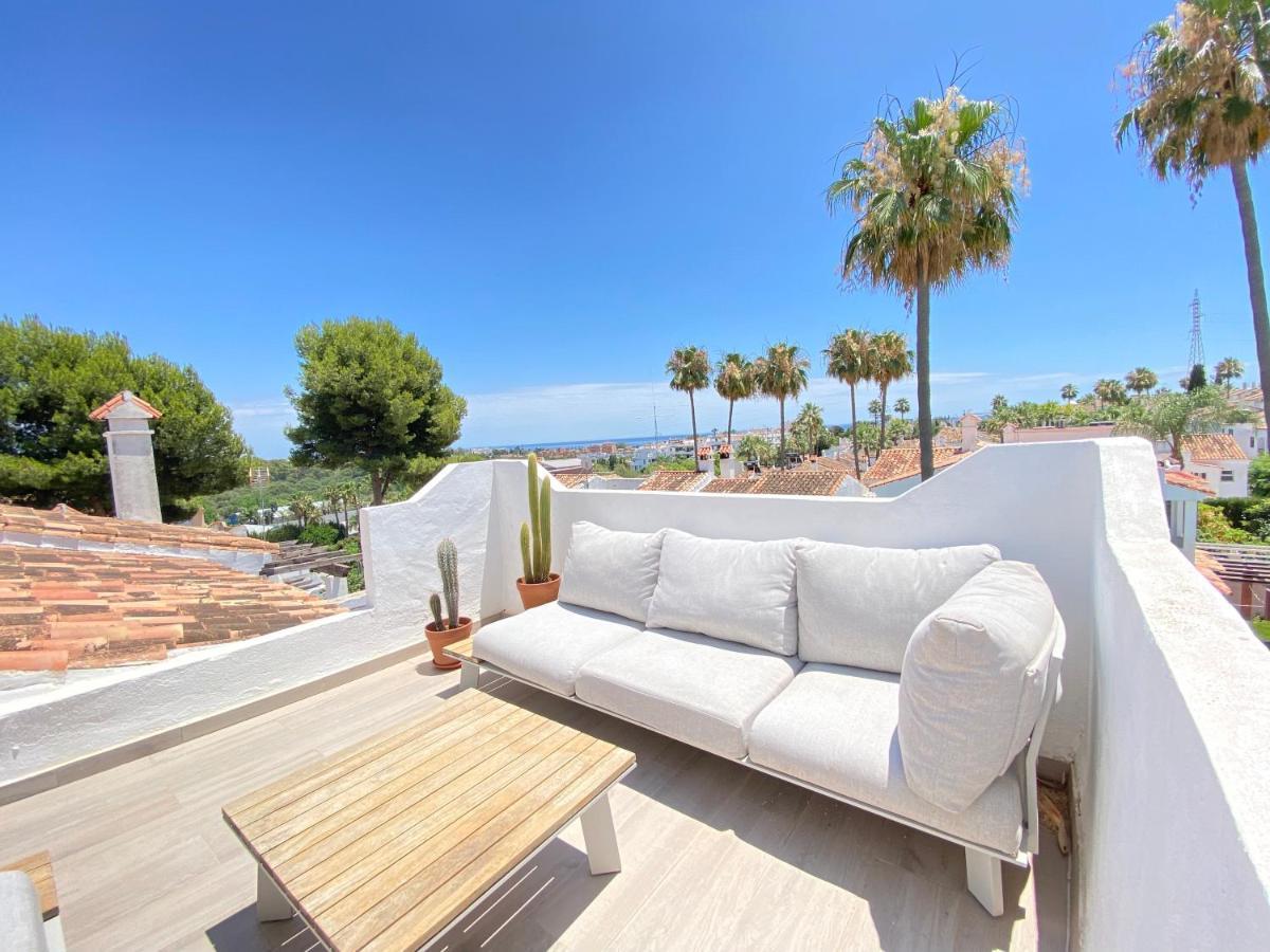 Townhouse W/Sea View & Garden Villa Estepona Eksteriør bilde
