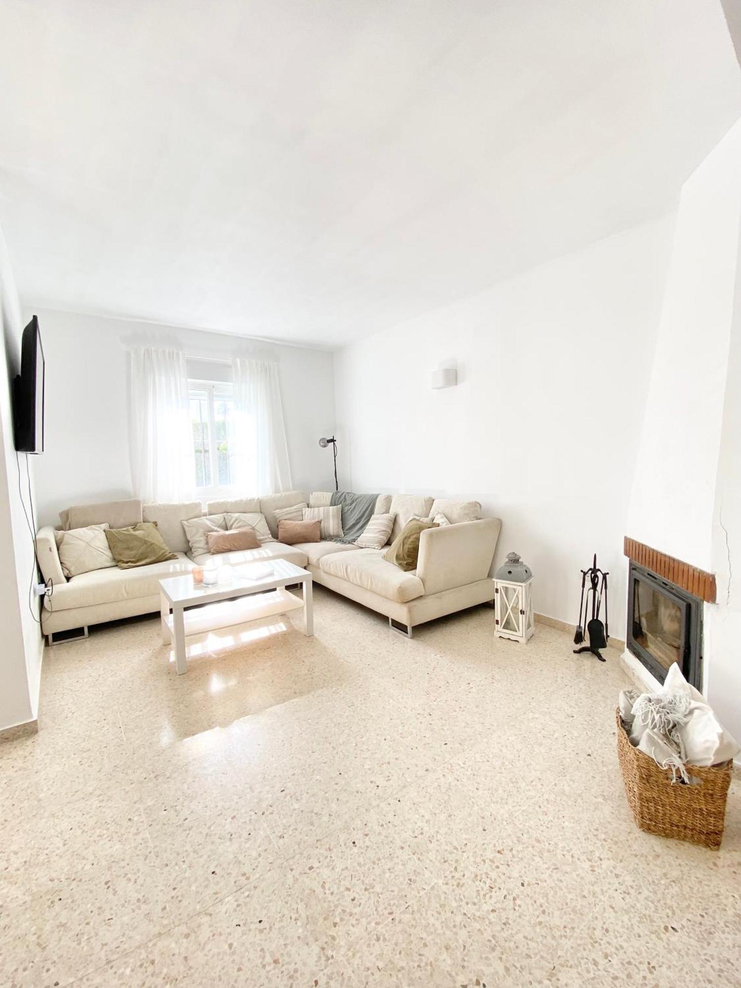 Townhouse W/Sea View & Garden Villa Estepona Eksteriør bilde